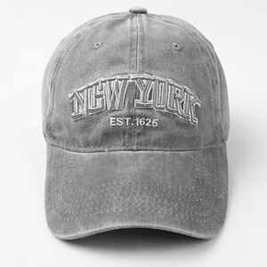 New York Baseball Cap/Hat | Embroidery Adjustable | Grey/White | NEW/NWT!!🧢🩶👟